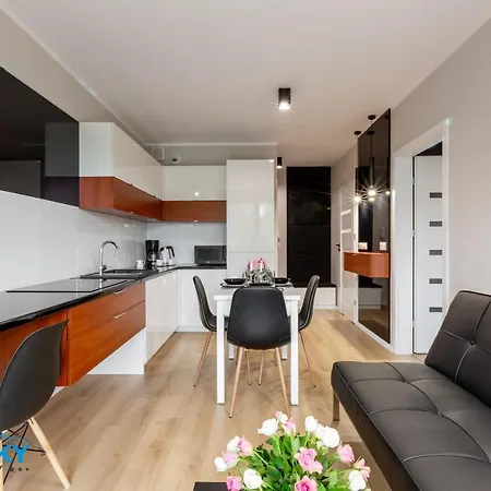 Bluesky: Mountain View Retreat In Apartment Karpacz