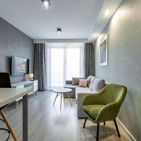 Apartment Bluesky: Mountain View Retreat In *