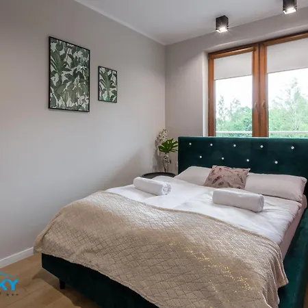 Bluesky: Mountain View Retreat In *